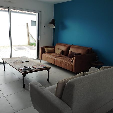 Maison 3 Chbres 3 Etoiles St Gilles X De Vie แซงต์-ฌีย์-ครัว-เดอ-วี ภายนอก รูปภาพ