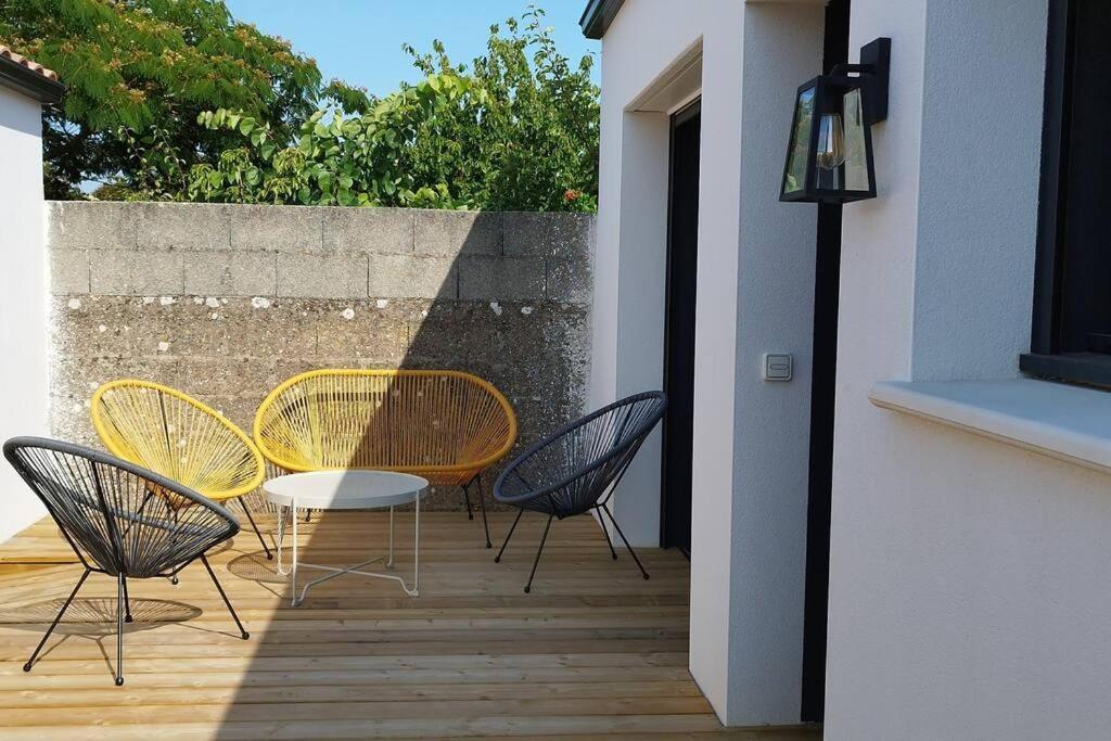 Maison 3 Chbres 3 Etoiles St Gilles X De Vie แซงต์-ฌีย์-ครัว-เดอ-วี ภายนอก รูปภาพ